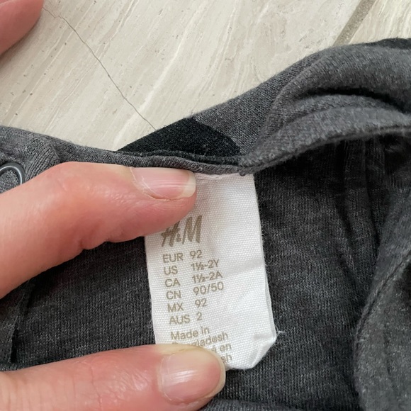 H&M polka dot jumper, size 1.5-2y - Picture 5 of 7